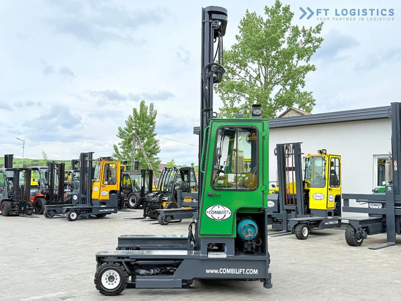 Combilift C4000 / TRIPLEX / 9300MM / FREE LIFT / POSITIONER / GAS / CABIN C4000 / TRIPLEX / 9300MM / FREE LIFT / POSITIONER / GAS / CABIN - Pirun ritërheqës me 4 rrugë: foto 3 Combilift C4000 / TRIPLEX / 9300MM / FREE LIFT / POSITIONER / GAS / CABIN C4000 / TRIPLEX / 9300MM / FREE LIFT / POSITIONER / GAS / CABIN - Pirun ritërheqës me 4 rrugë: foto 3