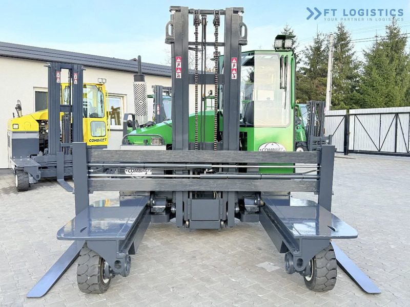 Combilift C4500 / DIESEL / DUPLEX 4000MM / WIDE FORK POSITIONER / HEATING / FULL CABIN / EXCELLENT CONDITION / A wide range of four-way an - Pirun ritërheqës me 4 rrugë: foto 5 Combilift C4500 / DIESEL / DUPLEX 4000MM / WIDE FORK POSITIONER / HEATING / FULL CABIN / EXCELLENT CONDITION / A wide range of four-way an - Pirun ritërheqës me 4 rrugë: foto 5