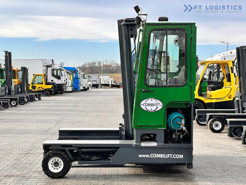 Combilift C4500 / LPG / TRIPLEX / 5500MM / FREE LIFT / HYDRAULIC FORK SHIFT / Like New C4500 / LPG / TRIPLEX / 5500MM / FREE LIFT / HYDRAU - Pirun ritërheqës me 4 rrugë: foto 3 Combilift C4500 / LPG / TRIPLEX / 5500MM / FREE LIFT / HYDRAULIC FORK SHIFT / Like New C4500 / LPG / TRIPLEX / 5500MM / FREE LIFT / HYDRAU - Pirun ritërheqës me 4 rrugë: foto 3