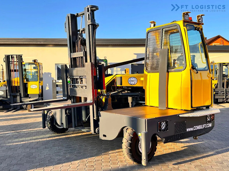 Combilift C5000SL / 5T / DUPLEX – 4000 MM / FREE LIFT / LPG / LIKE NEW!!! C5000SL / 5T / DUPLEX – 4000 MM / FREE LIFT / LPG / LIKE NEW!!! - Pirun ritërheqës me 4 rrugë: foto 1 Combilift C5000SL / 5T / DUPLEX – 4000 MM / FREE LIFT / LPG / LIKE NEW!!! C5000SL / 5T / DUPLEX – 4000 MM / FREE LIFT / LPG / LIKE NEW!!! - Pirun ritërheqës me 4 rrugë: foto 1
