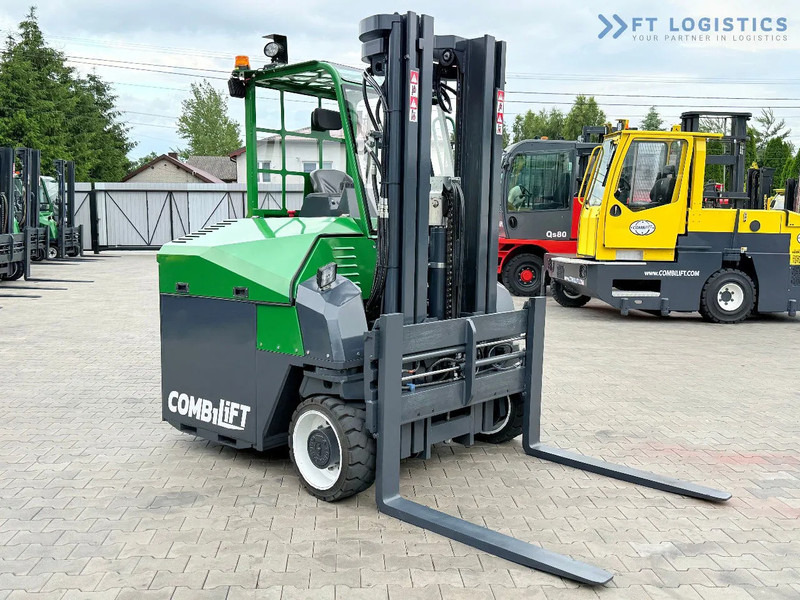 Combilift CBE4000 / TRIPLEX 5200MM / ELECTRIC / FREE LIFT / FORK POSITIONER / SIDE SHIFT / LIKE NEW CBE4000 / TRIPLEX 5200MM / ELECTRIC / - Pirun ritërheqës me 4 rrugë: foto 2 Combilift CBE4000 / TRIPLEX 5200MM / ELECTRIC / FREE LIFT / FORK POSITIONER / SIDE SHIFT / LIKE NEW CBE4000 / TRIPLEX 5200MM / ELECTRIC / - Pirun ritërheqës me 4 rrugë: foto 2