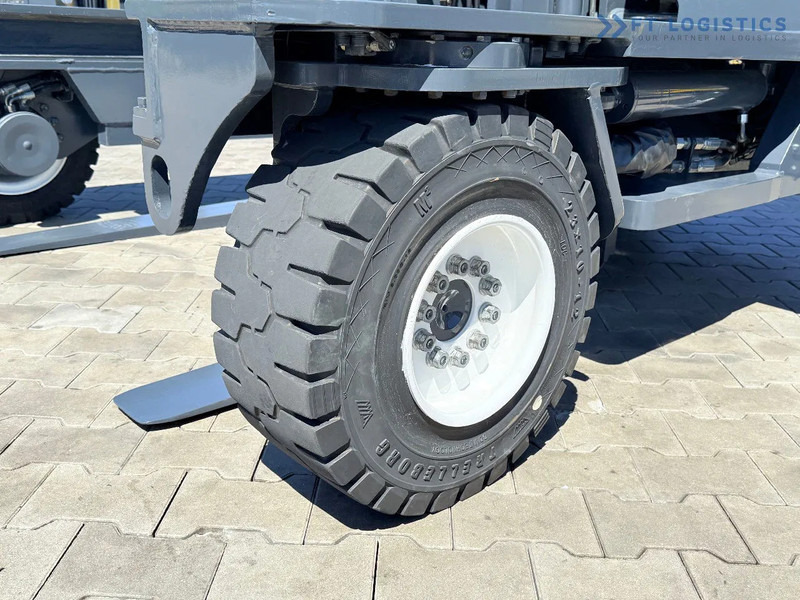 Combilift COMBILIFT C5000XL – DUPLEX 5500mm – Year 2019 – 1929 hours – DIESEL – FORK POSITIONER – SIDESHIFT – 1200MM FORKS – CONDITION 5/5 - Pirun ritërheqës me 4 rrugë: foto 3 Combilift COMBILIFT C5000XL – DUPLEX 5500mm – Year 2019 – 1929 hours – DIESEL – FORK POSITIONER – SIDESHIFT – 1200MM FORKS – CONDITION 5/5 - Pirun ritërheqës me 4 rrugë: foto 3