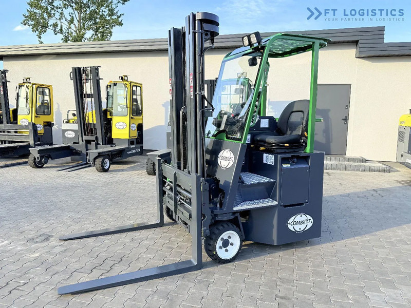 Combilift Combilift C2500CB / TRIPLEX / 5500MM / FREE LIFT / DIESEL / ONLY 3768 MTH / FORK POSITIONER / SIDE SHIFT / NEW TYRES / LIKE NEW - Pirun ritërheqës me 4 rrugë: foto 2 Combilift Combilift C2500CB / TRIPLEX / 5500MM / FREE LIFT / DIESEL / ONLY 3768 MTH / FORK POSITIONER / SIDE SHIFT / NEW TYRES / LIKE NEW - Pirun ritërheqës me 4 rrugë: foto 2