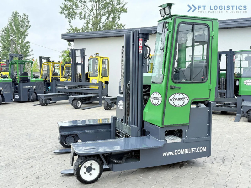 Combilift Combilift C3000 / DIESEL / TRIPLEX 4900MM / FREE LIFT / FORK POSITIONER / HEATING / FULL CABIN / PERFECT CONDITION / Wide range - Pirun ritërheqës me 4 rrugë: foto 2 Combilift Combilift C3000 / DIESEL / TRIPLEX 4900MM / FREE LIFT / FORK POSITIONER / HEATING / FULL CABIN / PERFECT CONDITION / Wide range - Pirun ritërheqës me 4 rrugë: foto 2