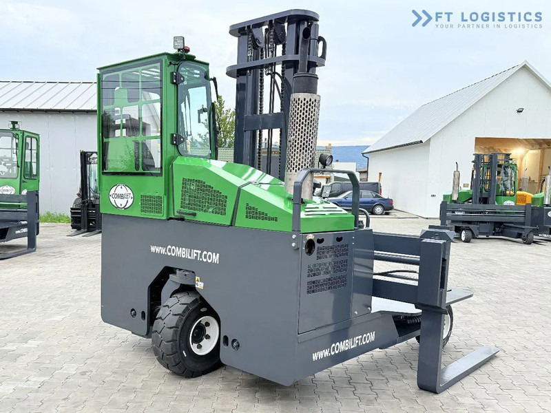 Pirun ritërheqës me 4 rrugë Combilift Combilift C4500 / DIESEL / DUPLEX 4000MM / WIDE FORK POSITIONER / HEATING / FULL CABIN / PERFECT CONDITION / Wide range of four-: foto 9