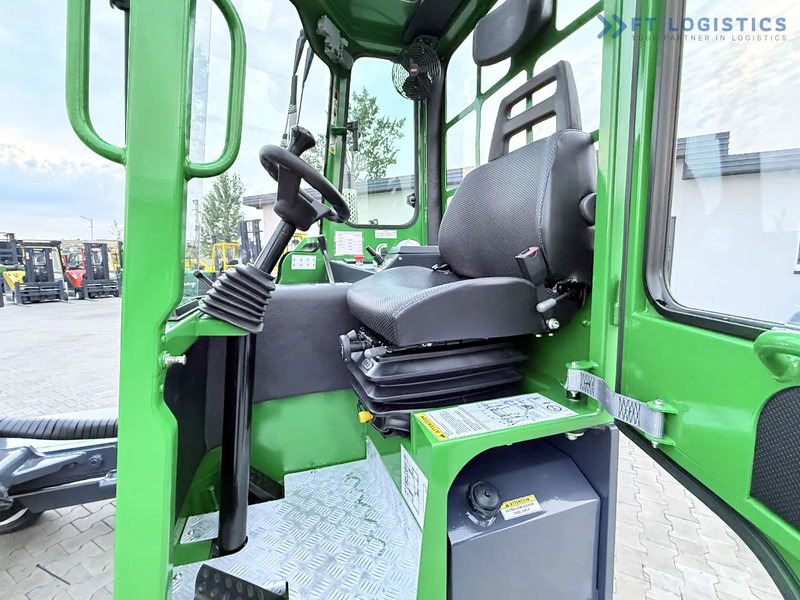 Pirun ritërheqës me 4 rrugë Combilift Combilift C4500 / DIESEL / DUPLEX 4000MM / WIDE FORK POSITIONER / HEATING / FULL CABIN / PERFECT CONDITION / Wide range of four-: foto 14