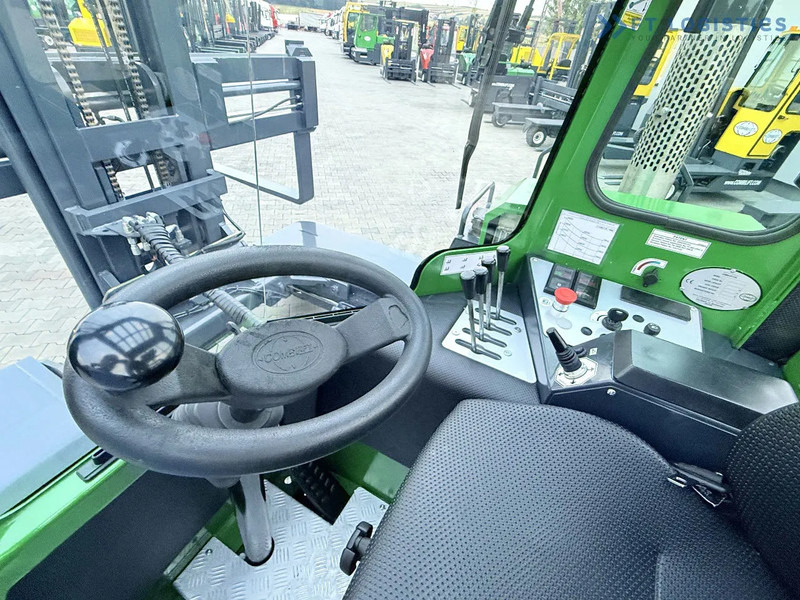 Pirun ritërheqës me 4 rrugë Combilift Combilift C4500 / DIESEL / DUPLEX 4000MM / WIDE FORK POSITIONER / HEATING / FULL CABIN / PERFECT CONDITION / Wide range of four-: foto 17