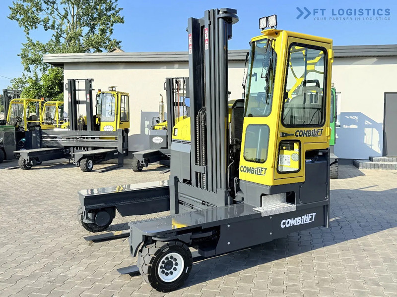 Combilift Combilift C5000 / DIESEL / TRIPLEX 6000MM / FREE LIFT / FORK POSITIONER / BUILT-IN SCALE / HEATING / FULL CABIN / PERFECT CONDIT - Pirun ritërheqës me 4 rrugë: foto 2 Combilift Combilift C5000 / DIESEL / TRIPLEX 6000MM / FREE LIFT / FORK POSITIONER / BUILT-IN SCALE / HEATING / FULL CABIN / PERFECT CONDIT - Pirun ritërheqës me 4 rrugë: foto 2