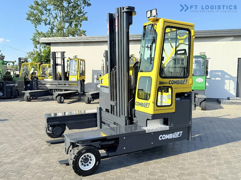 Combilift Combilift C5000 / DIESEL / TRIPLEX 6000MM / FREE LIFT / FORK POSITIONER / BUILT-IN SCALE / HEATING / FULL CABIN / PERFECT CONDIT - Pirun ritërheqës me 4 rrugë: foto 5 Combilift Combilift C5000 / DIESEL / TRIPLEX 6000MM / FREE LIFT / FORK POSITIONER / BUILT-IN SCALE / HEATING / FULL CABIN / PERFECT CONDIT - Pirun ritërheqës me 4 rrugë: foto 5