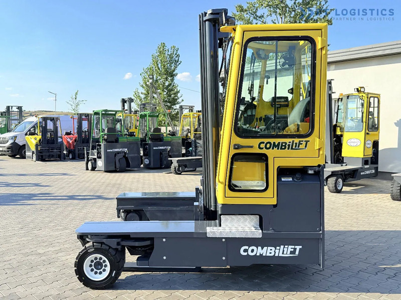 Combilift Combilift C5000 / DIESEL / TRIPLEX 6000MM / FREE LIFT / FORK POSITIONER / BUILT-IN SCALE / HEATING / FULL CABIN / PERFECT CONDIT - Pirun ritërheqës me 4 rrugë: foto 4 Combilift Combilift C5000 / DIESEL / TRIPLEX 6000MM / FREE LIFT / FORK POSITIONER / BUILT-IN SCALE / HEATING / FULL CABIN / PERFECT CONDIT - Pirun ritërheqës me 4 rrugë: foto 4