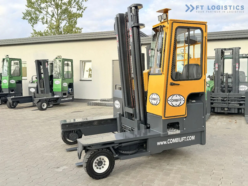 Combilift Combilift FOUR-WAY – MULTI-DIRECTIONAL FORKLIFT / COMBILIFT C4000 / DIESEL / DUPLEX 4100MM / FORK POSITIONER / FULL HEATED CABIN - Pirun ritërheqës me 4 rrugë: foto 2 Combilift Combilift FOUR-WAY – MULTI-DIRECTIONAL FORKLIFT / COMBILIFT C4000 / DIESEL / DUPLEX 4100MM / FORK POSITIONER / FULL HEATED CABIN - Pirun ritërheqës me 4 rrugë: foto 2