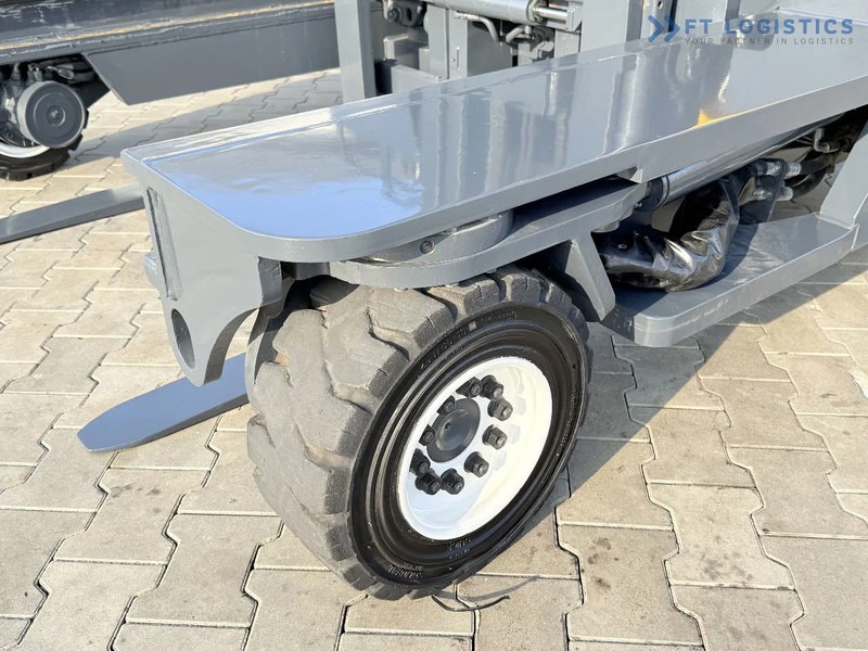 Combilift Combilift FOUR-WAY MULTIDIRECTIONAL FORKLIFT C4000 / GAS / DUPLEX 4500MM / ONLY 6604 HOURS / SIDE SHIFT / FULL CABIN / PERFECT C - Pirun ritërheqës me 4 rrugë: foto 4 Combilift Combilift FOUR-WAY MULTIDIRECTIONAL FORKLIFT C4000 / GAS / DUPLEX 4500MM / ONLY 6604 HOURS / SIDE SHIFT / FULL CABIN / PERFECT C - Pirun ritërheqës me 4 rrugë: foto 4