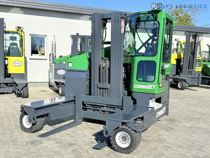 Combilift Combilift FOUR-WAY MULTIDIRECTIONAL FORKLIFT C4500 / DIESEL / TRIPLEX 4900MM / ONLY 4854 HOURS / FORK POSITIONER / FULL CABIN – - Pirun ritërheqës me 4 rrugë: foto 5 Combilift Combilift FOUR-WAY MULTIDIRECTIONAL FORKLIFT C4500 / DIESEL / TRIPLEX 4900MM / ONLY 4854 HOURS / FORK POSITIONER / FULL CABIN – - Pirun ritërheqës me 4 rrugë: foto 5