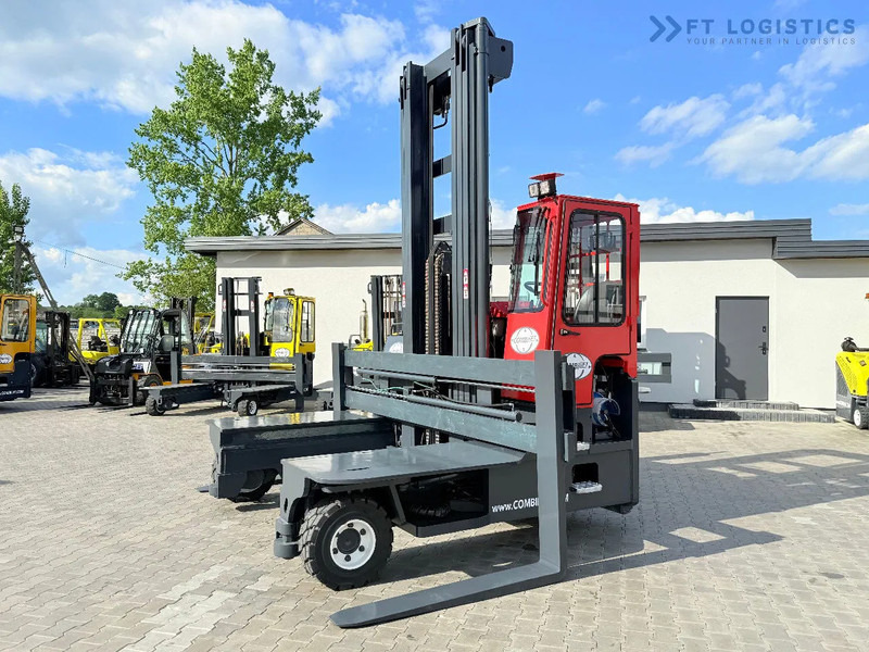 Combilift Combilift Wózki 4-kierunkowe C8000 / GAS / TRIPLEX 8300 / WIDE FORK POSITIRONER / FREE-LIFT / A comprehensive range of four-way - Pirun ritërheqës me 4 rrugë: foto 2 Combilift Combilift Wózki 4-kierunkowe C8000 / GAS / TRIPLEX 8300 / WIDE FORK POSITIRONER / FREE-LIFT / A comprehensive range of four-way - Pirun ritërheqës me 4 rrugë: foto 2