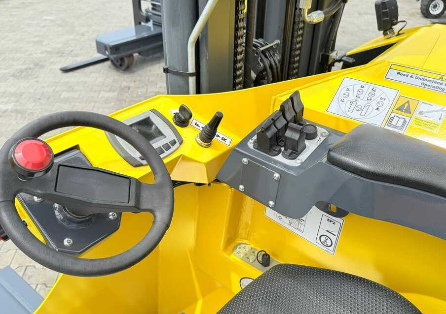 Pirun ritërheqës me 4 rrugë Combilift MR / ELECTRIC / TRIPLEX – 6000MM / FULL FREE LIFT / WIDE POSITIONER / FORK SIDESHIFT / ONLY 1400 HOURS / LIKE NEW: foto 14