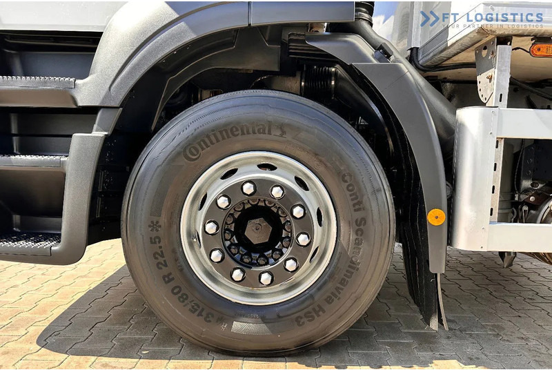 Iveco Stralis 420 STRALIS 420 / Refrigerated Truck / Carrier Supra 950 / 19 Pallets / Tail Lift / Tires - Kamion frigorifer: foto 5 Iveco Stralis 420 STRALIS 420 / Refrigerated Truck / Carrier Supra 950 / 19 Pallets / Tail Lift / Tires - Kamion frigorifer: foto 5