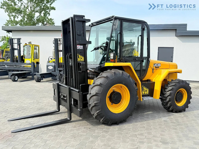 JCB 940 / DIESEL / TRIPLEX 4500MM / FORK POSITIONER / SIDE SHIFT / 4T / NEW TYRES / LIKE NEW 940 / DIESEL / TRIPLEX 4500MM / FORK PO - Ngarkues me pirun për terren të ashpër: foto 2 JCB 940 / DIESEL / TRIPLEX 4500MM / FORK POSITIONER / SIDE SHIFT / 4T / NEW TYRES / LIKE NEW 940 / DIESEL / TRIPLEX 4500MM / FORK PO - Ngarkues me pirun për terren të ashpër: foto 2