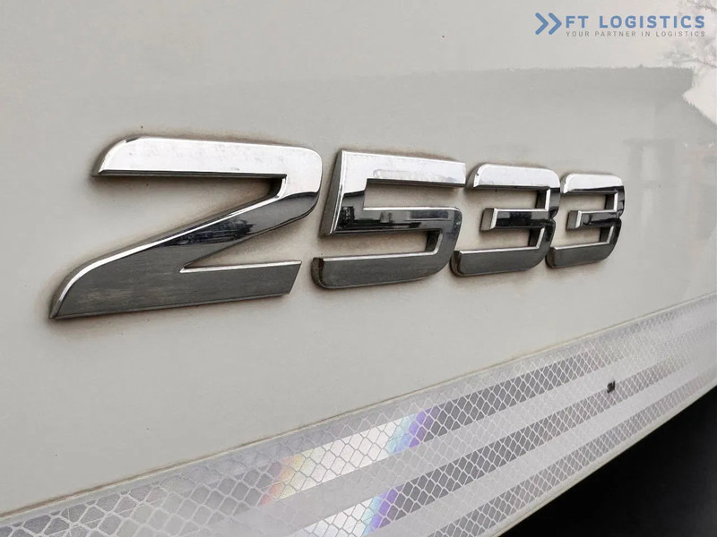 Mercedes-Benz Actros 2532 ANTOS 2533 / TAIL LIFT / 19X PALLETS / TIRES 80% / PERFECT CONDITION! - Kamion frigorifer: foto 5 Mercedes-Benz Actros 2532 ANTOS 2533 / TAIL LIFT / 19X PALLETS / TIRES 80% / PERFECT CONDITION! - Kamion frigorifer: foto 5