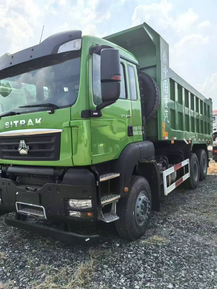 HOWO HOWO 6*6 dump truck - Kamion vetëshkarkues: foto 2 HOWO HOWO 6*6 dump truck - Kamion vetëshkarkues: foto 2