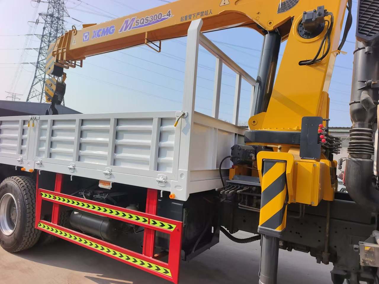 HOWO,XCMG HOWO 375,XCMG  MSQS300-4  12 tons - Autobot: foto 5 HOWO,XCMG HOWO 375,XCMG  MSQS300-4  12 tons - Autobot: foto 5