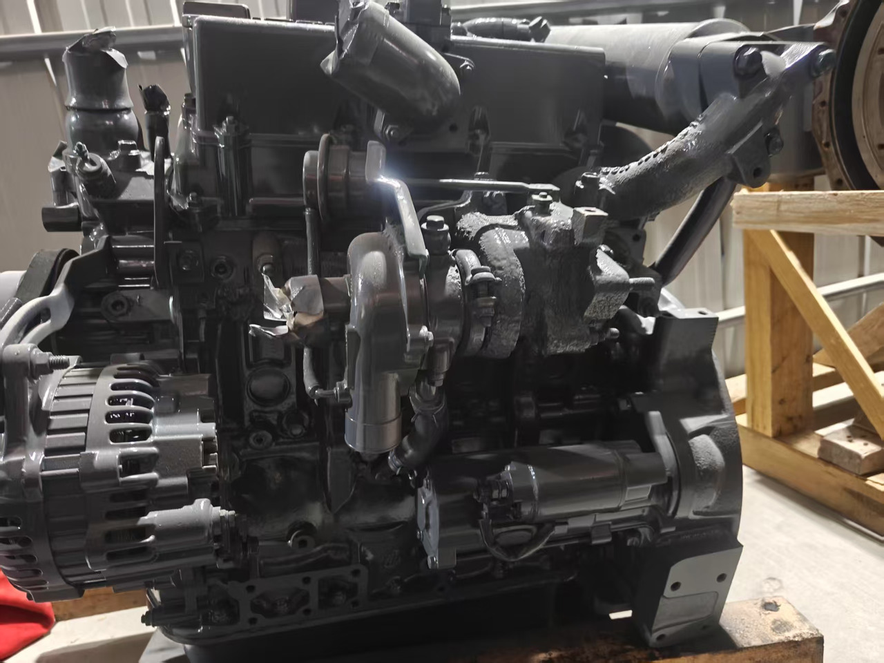 ISUZU 4LE2 - Motori për Ekskavator: foto 2 ISUZU 4LE2 - Motori për Ekskavator: foto 2