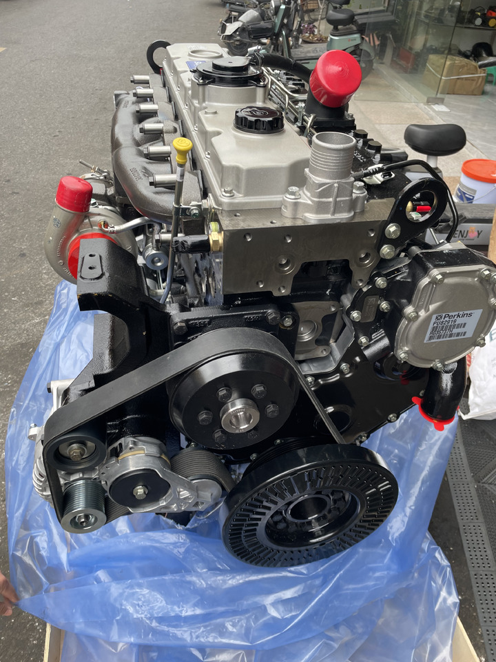 PERKINS 1106D - Motori për Ekskavator: foto 1 PERKINS 1106D - Motori për Ekskavator: foto 1