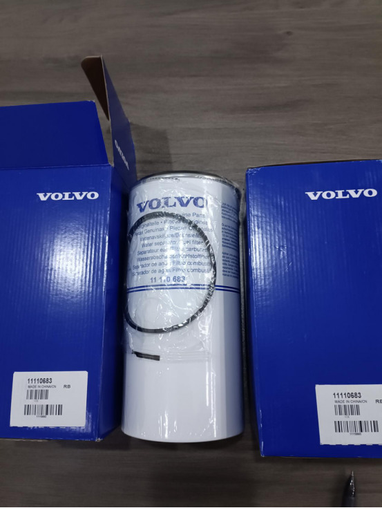 VOLVO 11110683 - Filtri i vajit për Ekskavator: foto 1 VOLVO 11110683 - Filtri i vajit për Ekskavator: foto 1
