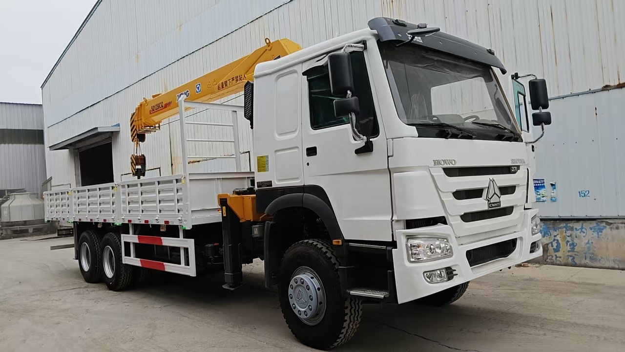 XCMG,HOWO HOWO 371 chassis,SQ12SK3Q crane truck - Kamion me vinç: foto 2 XCMG,HOWO HOWO 371 chassis,SQ12SK3Q crane truck - Kamion me vinç: foto 2