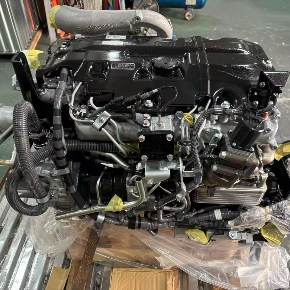 YANMAR 4M50 - Motori për Ekskavator: foto 1 YANMAR 4M50 - Motori për Ekskavator: foto 1