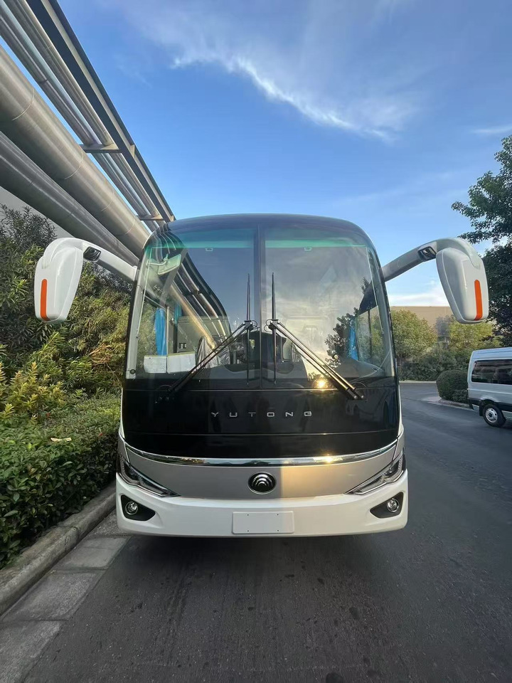 YUTONG 49+1+1 - Autobus qyteti: foto 2 YUTONG 49+1+1 - Autobus qyteti: foto 2