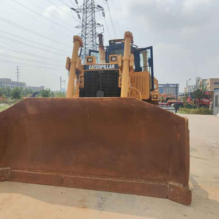 100% Original Paint Used Caterpillar D8R Bulldozer CAT D8R Crawler Dozer with Superior Performance and Power for Sale - Buldozer: foto 5 100% Original Paint Used Caterpillar D8R Bulldozer CAT D8R Crawler Dozer with Superior Performance and Power for Sale - Buldozer: foto 5