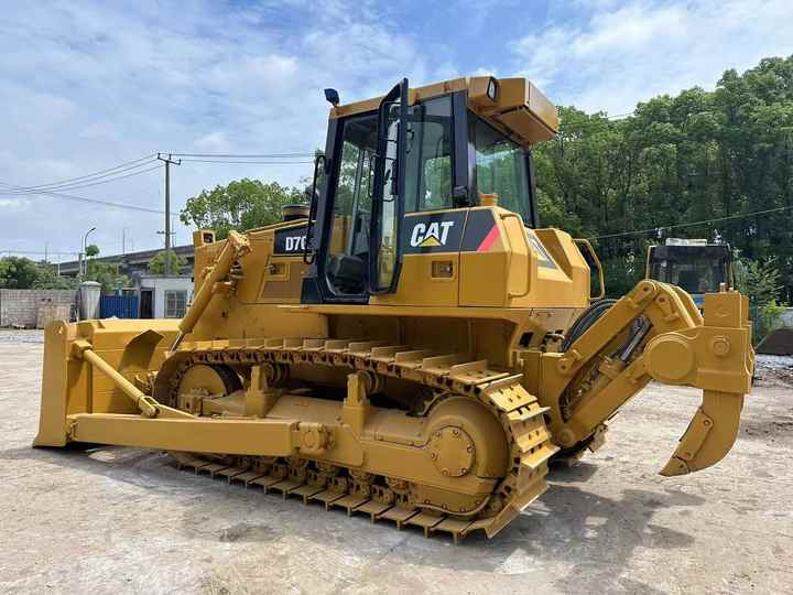 CAT D7G Bulldozer/Used CAT D7G D7H D8R Bulldozer with Ripper,construction Equipment Bulldozer - Buldozer: foto 4 CAT D7G Bulldozer/Used CAT D7G D7H D8R Bulldozer with Ripper,construction Equipment Bulldozer - Buldozer: foto 4