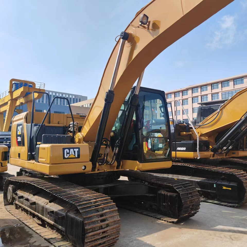 CATERPILLAR Used CAT 320GC Excavator for Sale Good Condition - Ekskavator me zinxhirë: foto 3 CATERPILLAR Used CAT 320GC Excavator for Sale Good Condition - Ekskavator me zinxhirë: foto 3
