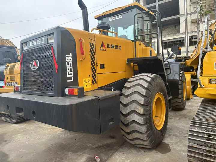 China Famous Brand SDLG Used SDLG 958L Wheel Loader Running Working Condition Low Price for Sale - Fadrom me goma: foto 5 China Famous Brand SDLG Used SDLG 958L Wheel Loader Running Working Condition Low Price for Sale - Fadrom me goma: foto 5