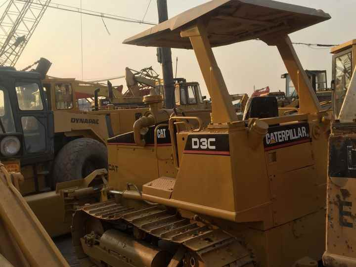 Mini CAT Bulldozer D3c D3 D3k D3m D4h D4m D4k D5h D5g D5k D5m Used Bulldozer with Ripper for Sale - Buldozer: foto 3 Mini CAT Bulldozer D3c D3 D3k D3m D4h D4m D4k D5h D5g D5k D5m Used Bulldozer with Ripper for Sale - Buldozer: foto 3