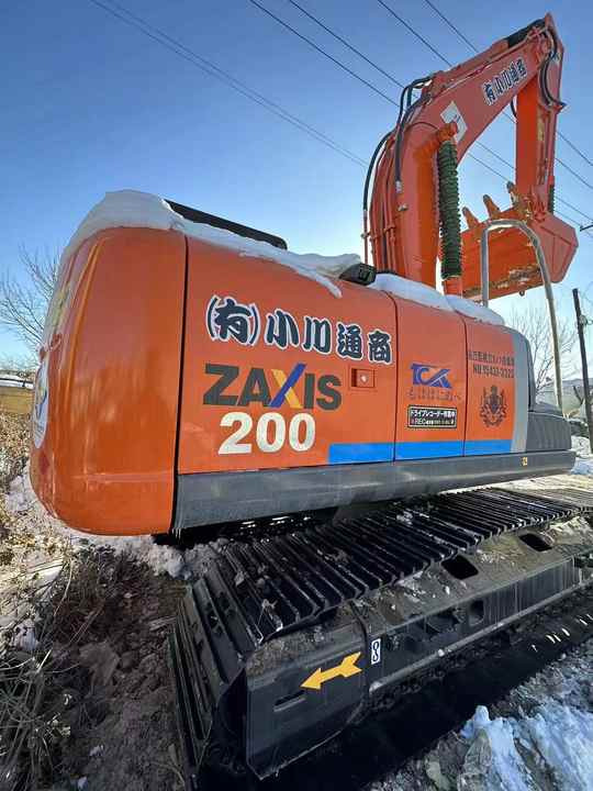 Original Japan Hitachi ZX200-3 Excavator Hitachi Excavator in Low Price for Hot Sale - Ekskavator me zinxhirë: foto 4 Original Japan Hitachi ZX200-3 Excavator Hitachi Excavator in Low Price for Hot Sale - Ekskavator me zinxhirë: foto 4