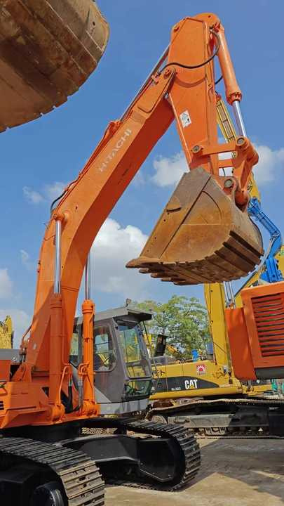 Original Japan Hitachi ZX450 Excavator Hitachi Excavator in Low Price for Hot Sale - Ekskavator me zinxhirë: foto 5 Original Japan Hitachi ZX450 Excavator Hitachi Excavator in Low Price for Hot Sale - Ekskavator me zinxhirë: foto 5