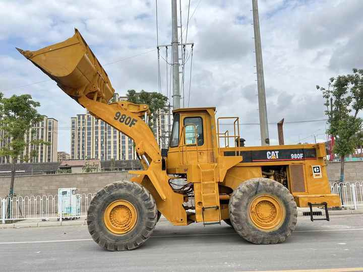 Used CAT 980f 980g 980c Wheel Loader Second Hand Condition CAT 966H 966F 966E 966G Front Loaders for Sale - Fadrom me goma: foto 3 Used CAT 980f 980g 980c Wheel Loader Second Hand Condition CAT 966H 966F 966E 966G Front Loaders for Sale - Fadrom me goma: foto 3