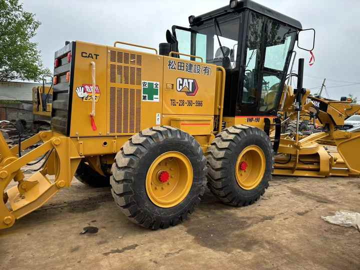 Used Cat 140K New Model Grader Popular Brand Japan Cat Hydraulic Machinery Construction Equipment - Makinë niveluese: foto 4 Used Cat 140K New Model Grader Popular Brand Japan Cat Hydraulic Machinery Construction Equipment - Makinë niveluese: foto 4
