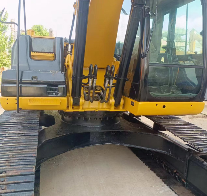 Used Caterpillar 320D Crawler Excavator Hot Sale Used Engineering & Construction Machinery - Ekskavator: foto 4 Used Caterpillar 320D Crawler Excavator Hot Sale Used Engineering & Construction Machinery - Ekskavator: foto 4