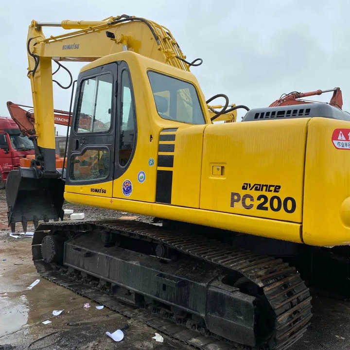 Used Good Quality Japan Original PC200-6 in Good Condition PC200-6 Komatsu - Ekskavator me zinxhirë: foto 1 Used Good Quality Japan Original PC200-6 in Good Condition PC200-6 Komatsu - Ekskavator me zinxhirë: foto 1