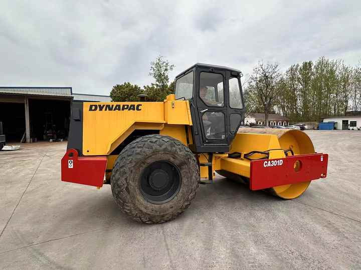 Used Heavy Construction Equipment Dynapac Ca301d Second Hand Road Rollers Used Machine Hot Sale - Ngjeshës: foto 5 Used Heavy Construction Equipment Dynapac Ca301d Second Hand Road Rollers Used Machine Hot Sale - Ngjeshës: foto 5