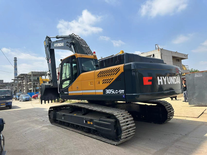Used Korea Brand hyundai 305-9 Excavator 30tons with High Power and Excellent Performance Hot Sale - Ekskavator me zinxhirë: foto 4 Used Korea Brand hyundai 305-9 Excavator 30tons with High Power and Excellent Performance Hot Sale - Ekskavator me zinxhirë: foto 4