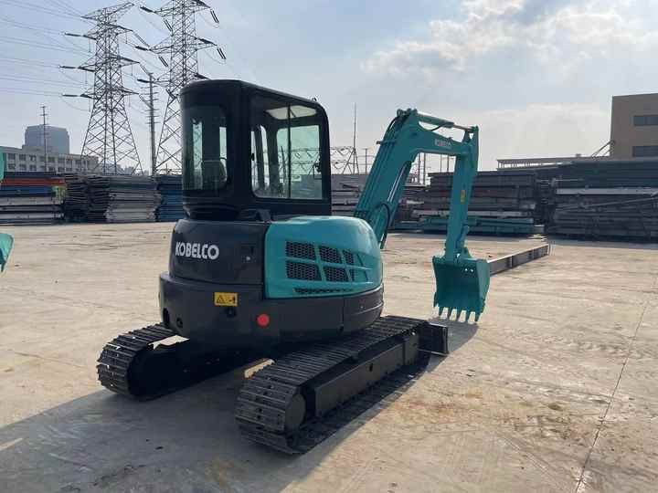 Used Mini Kobelco Sk55 5tons Excavator for Sale Used Construction Machinery Export - Ekskavator: foto 2 Used Mini Kobelco Sk55 5tons Excavator for Sale Used Construction Machinery Export - Ekskavator: foto 2