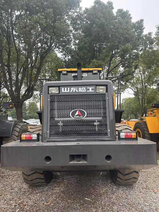 Used Road Construction Equipment SDLG LG956L Wheel Loader Second Hand SDLG 936 LG 953 LG958F 956L for Sale - Fadrom me goma: foto 5 Used Road Construction Equipment SDLG LG956L Wheel Loader Second Hand SDLG 936 LG 953 LG958F 956L for Sale - Fadrom me goma: foto 5