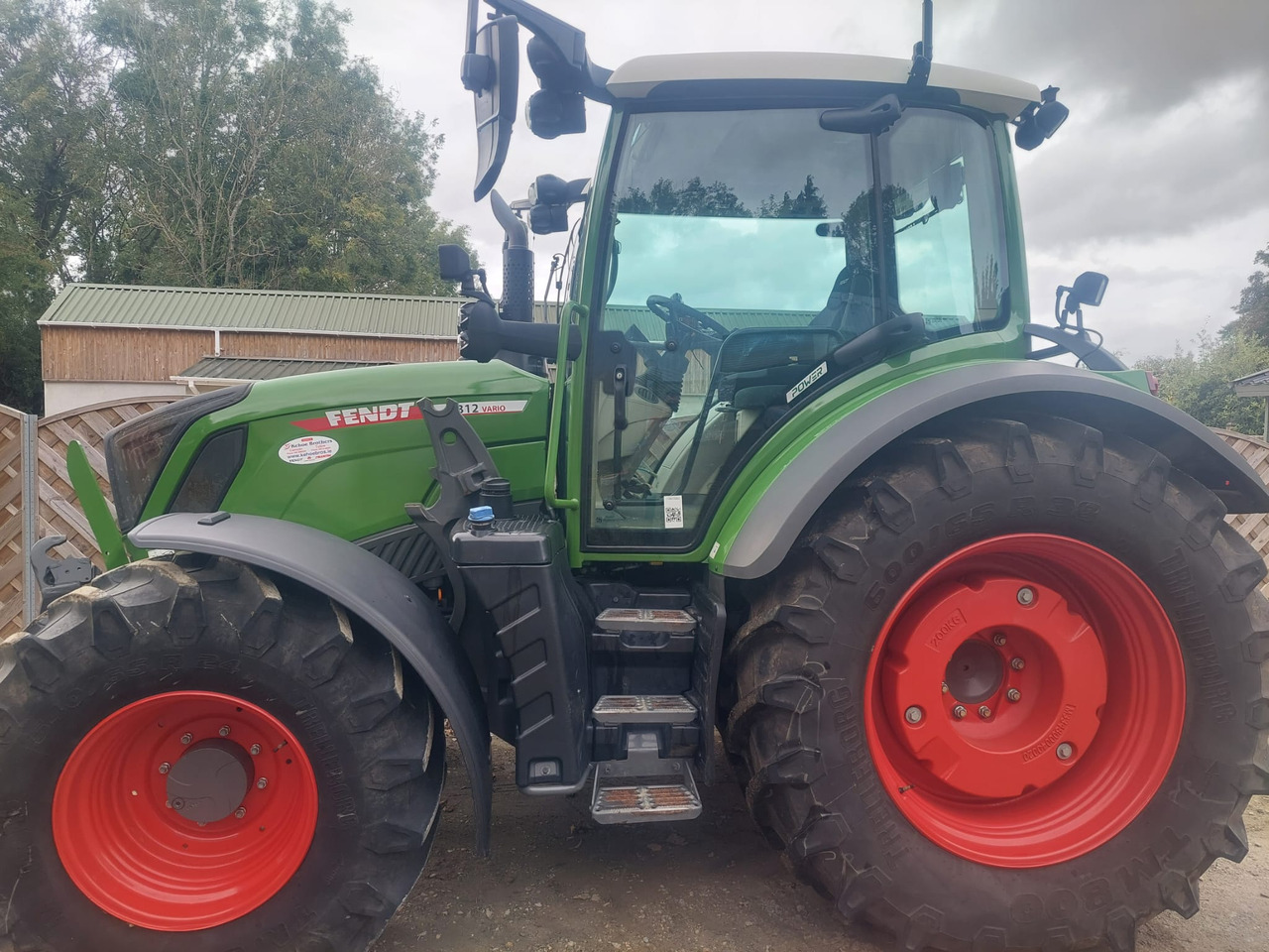 FENDT Vario 312 - Traktor: foto 1 FENDT Vario 312 - Traktor: foto 1