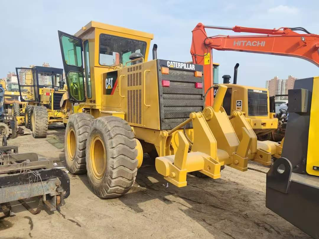 CATERPILLAR 120H - Makinë niveluese: foto 5 CATERPILLAR 120H - Makinë niveluese: foto 5