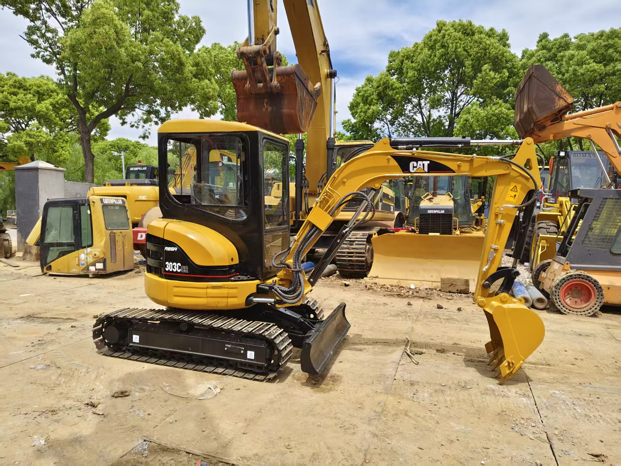 CATERPILLAR 303CR - Miniekskavator: foto 3 CATERPILLAR 303CR - Miniekskavator: foto 3