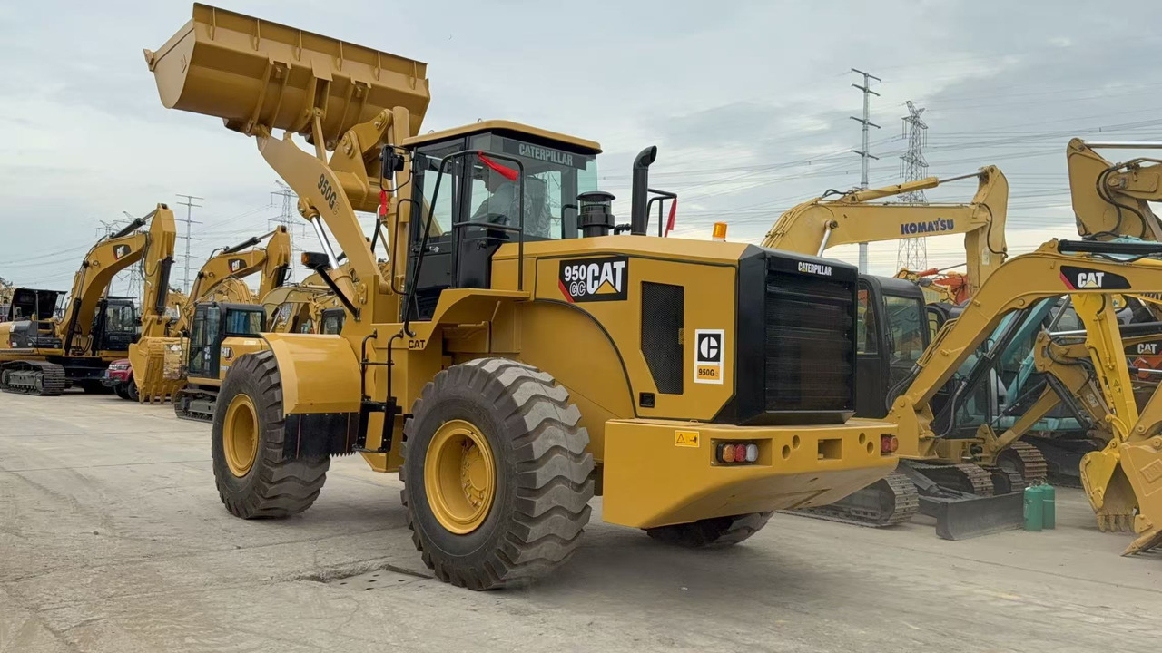CATERPILLAR 950GC - Fadrom me goma: foto 2 CATERPILLAR 950GC - Fadrom me goma: foto 2