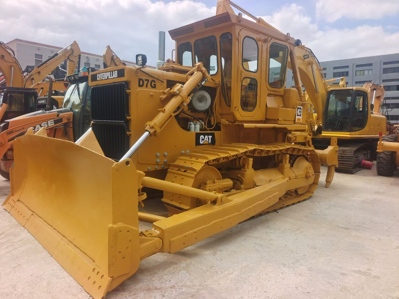 CATERPILLAR D7G - Buldozer: foto 3 CATERPILLAR D7G - Buldozer: foto 3